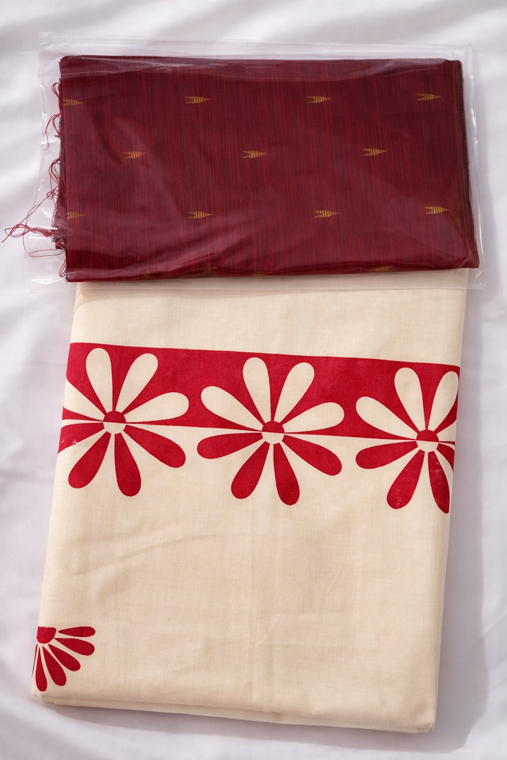 Kerala Cotton Flower Printed Sarees- red
