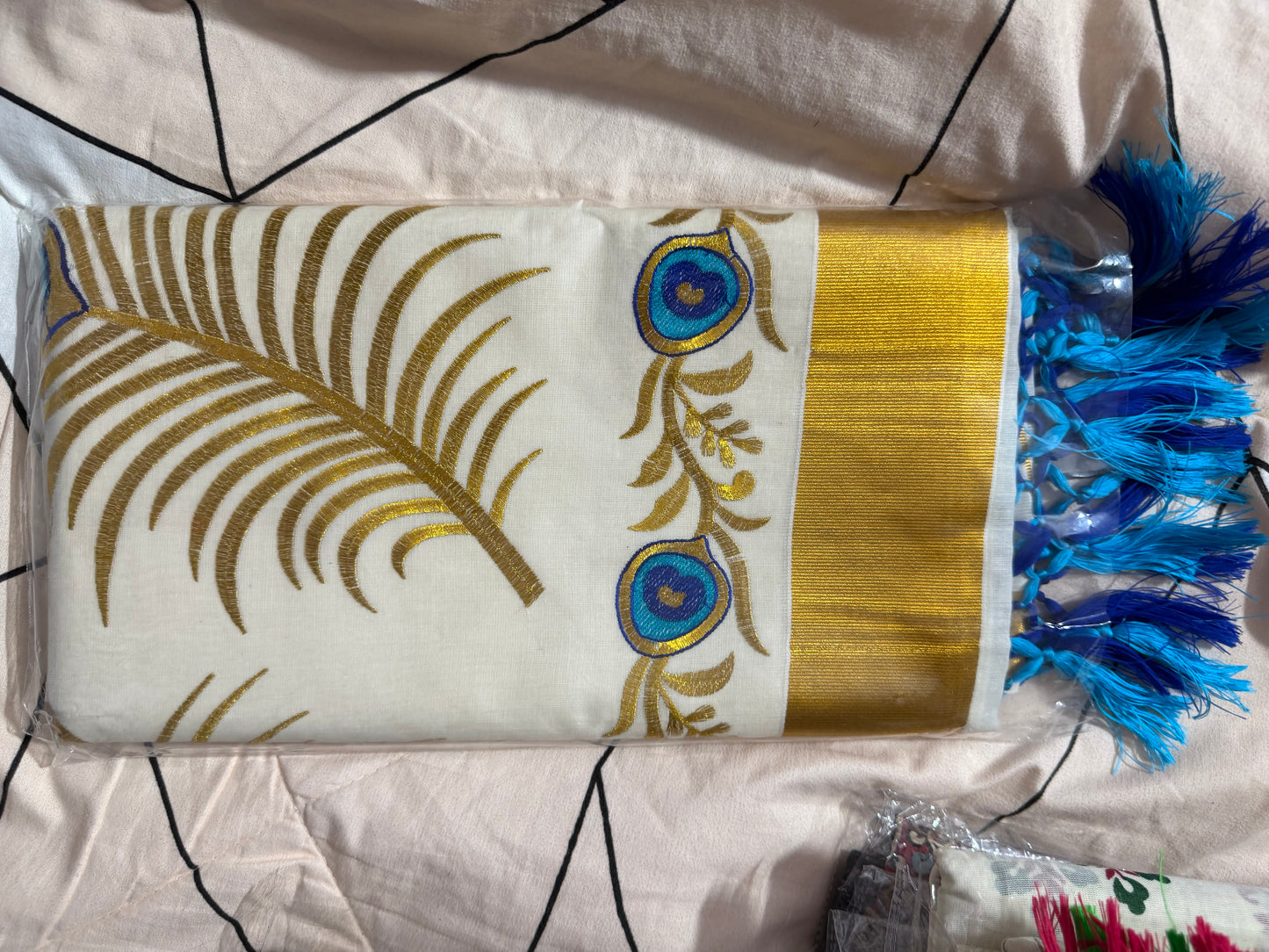 Kerala Cotton with leaf with blue design