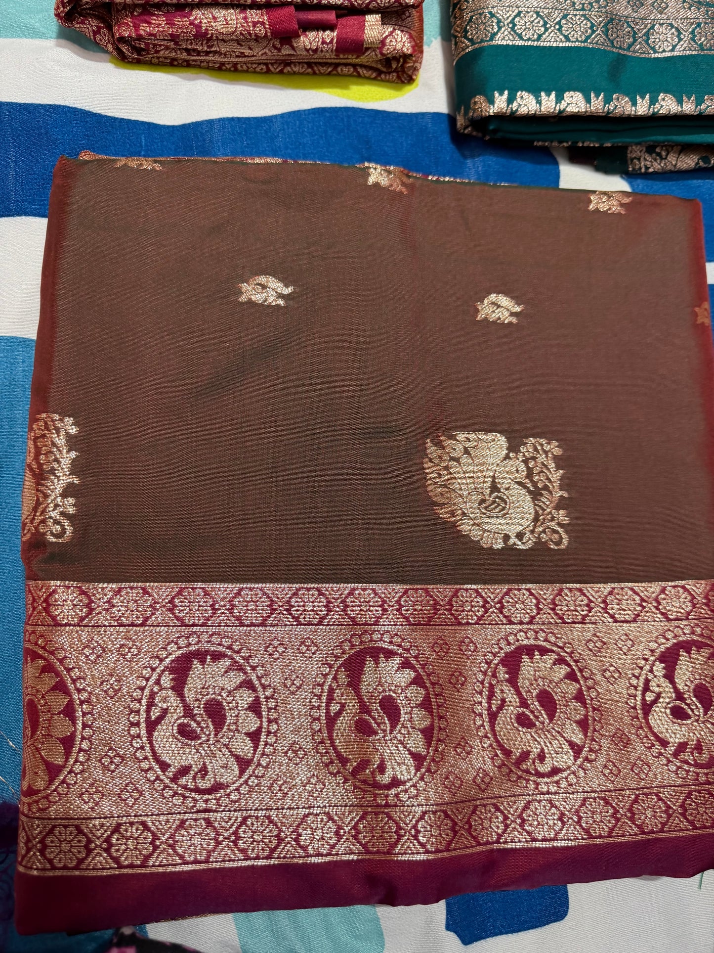 “Peshwai silk sarees are inspired by Maharashtra’s royal Peshwa tradition ❤️”- shinny brown colour