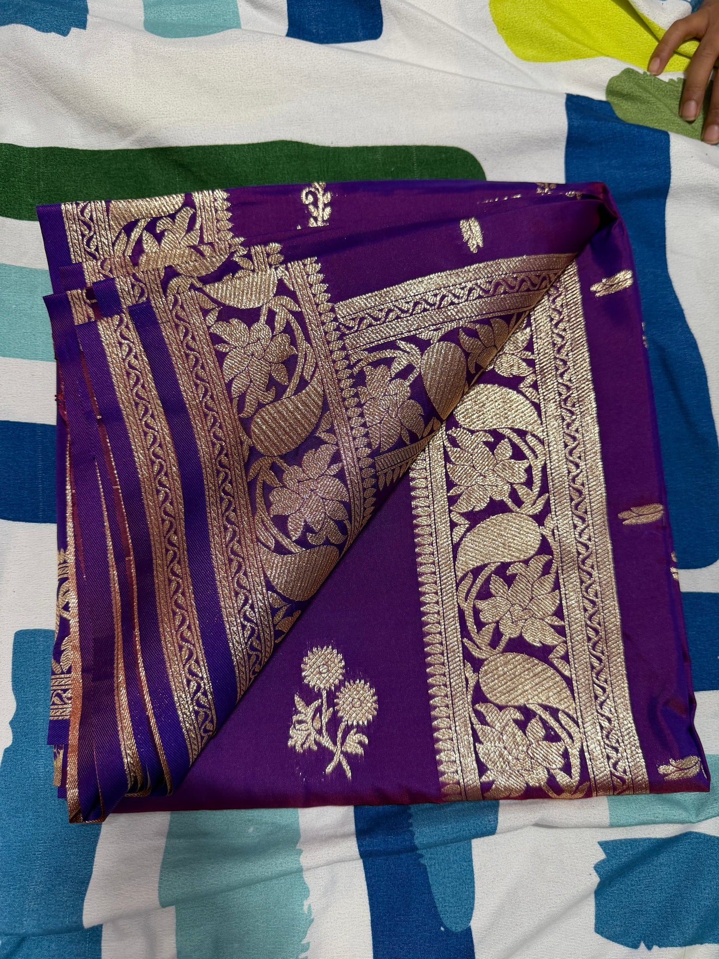 “Peshwai silk sarees are inspired by Maharashtra’s royal Peshwa tradition ❤️”- shinny purple