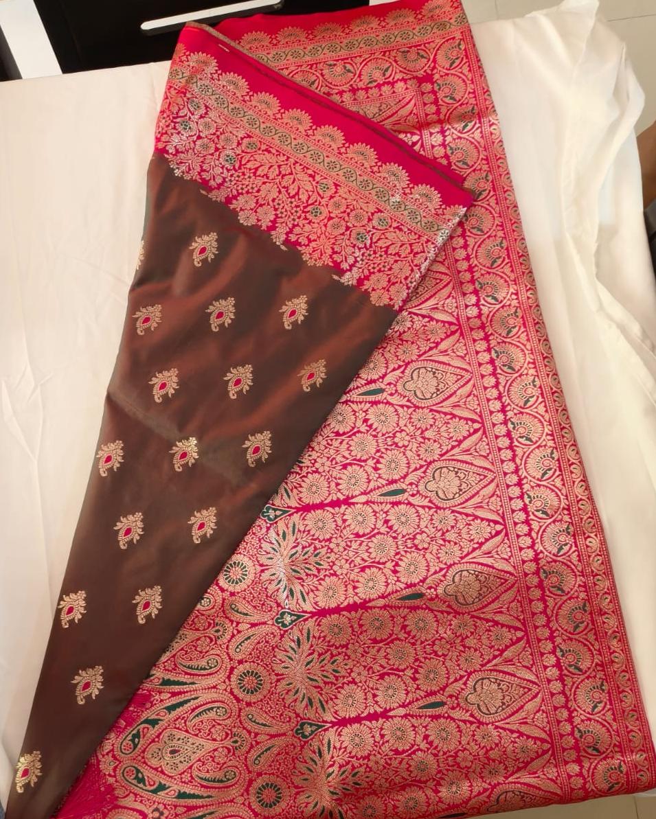 Banarasi Saree - shinning luxury rich boarder pink