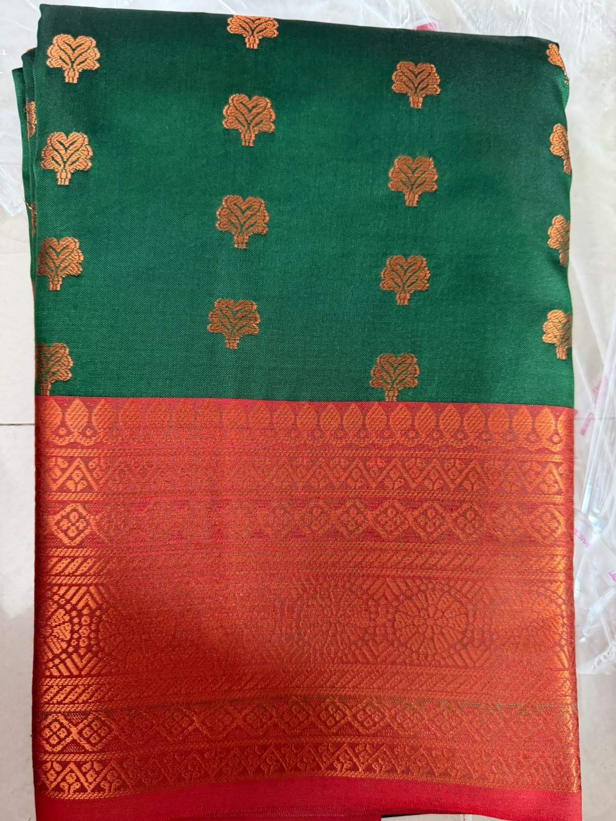 Viscose soft Silk Saree -7 -flower buttas- red boader