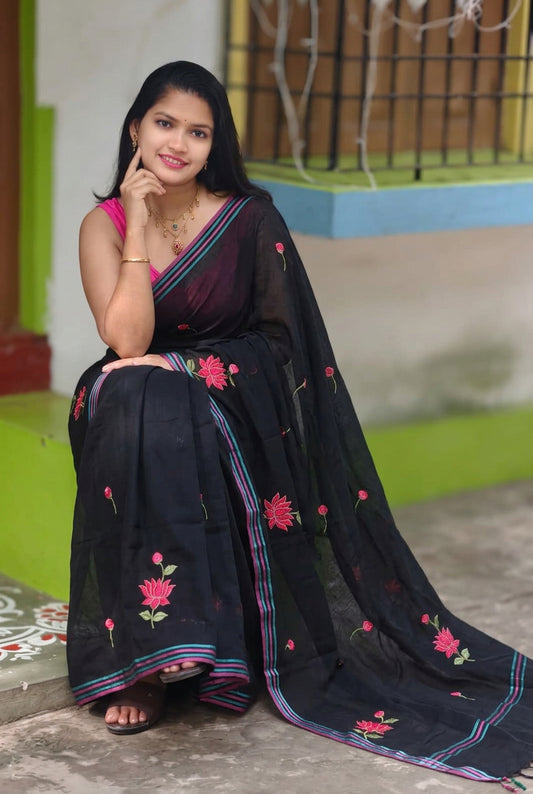 Lotus Flower Saree-Black