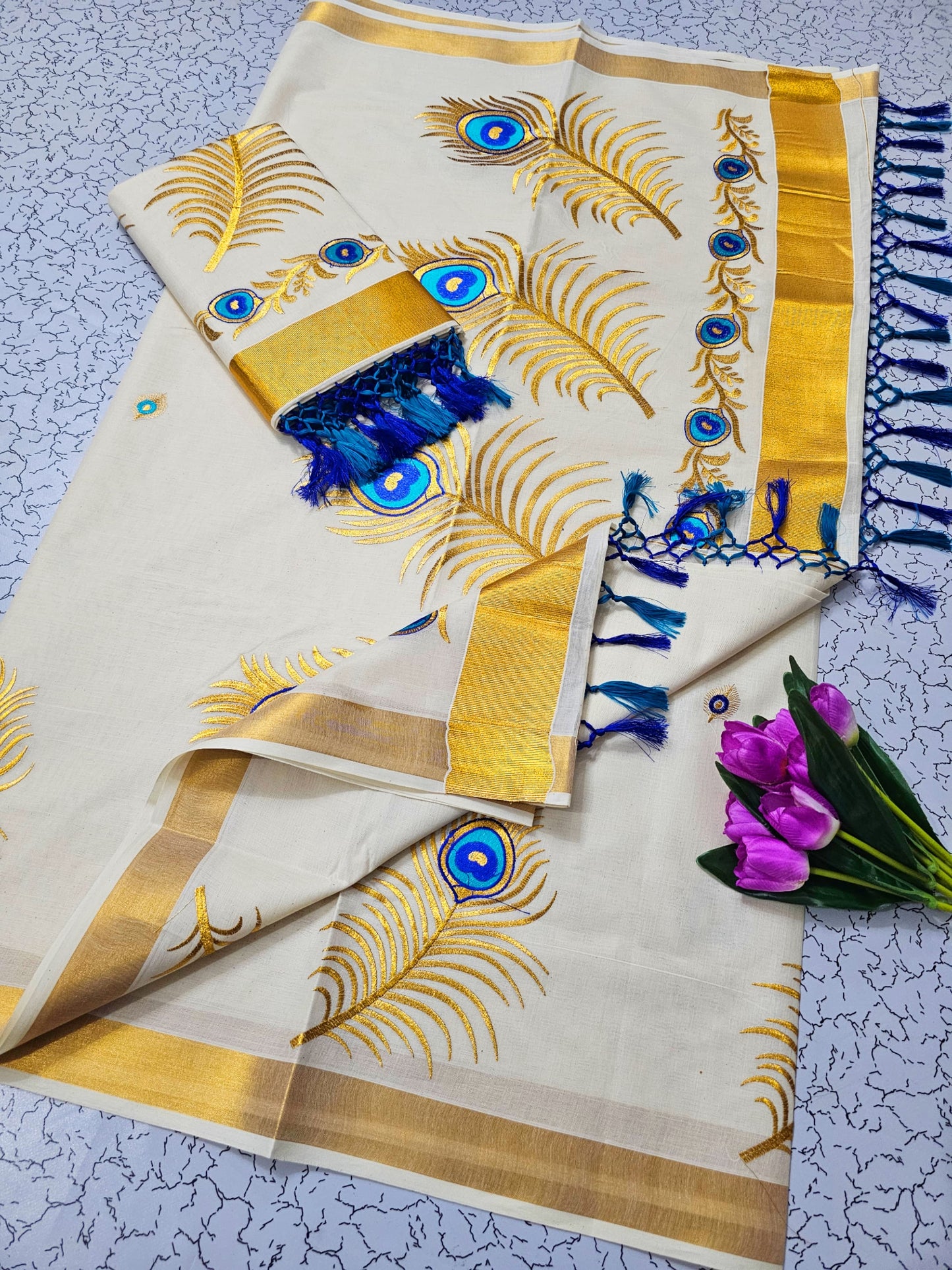Kerala Cotton with leaf with blue design