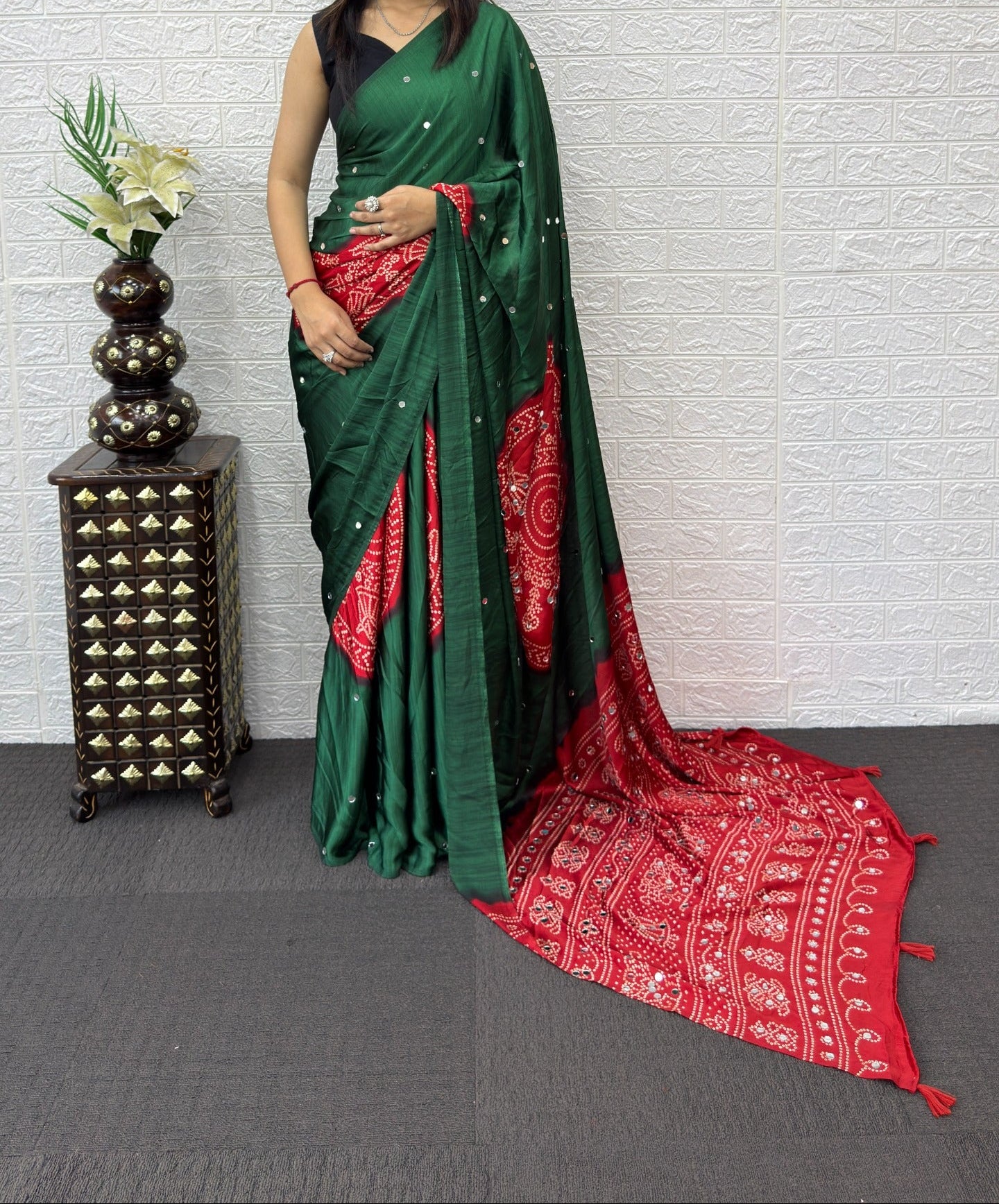 Ajrack model Silk with mirror work green