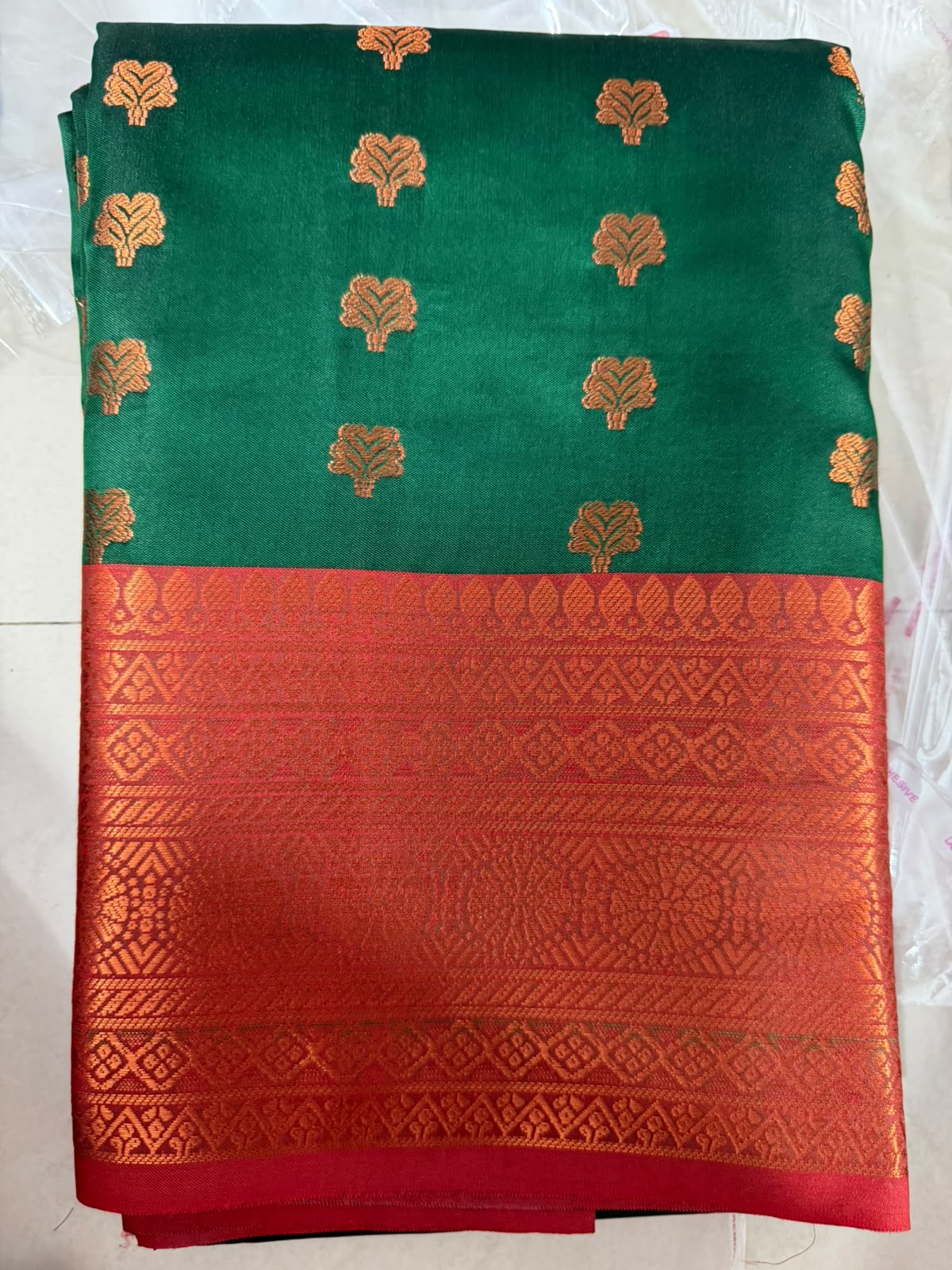 Viscose soft Silk Saree -7 -flower buttas- red boader