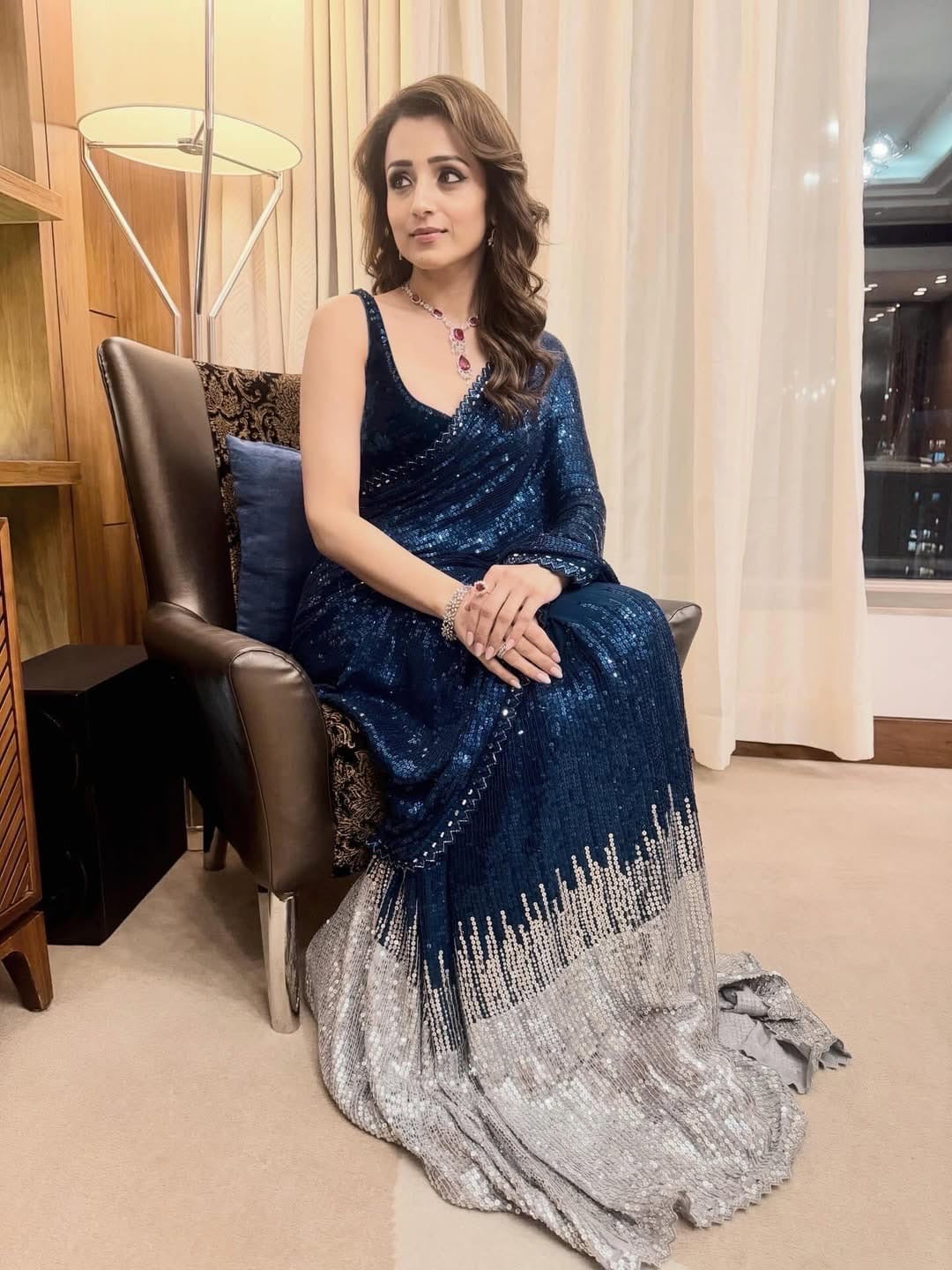 Navy blue Sequins Party Wear Saree with Gold Pallu (Copy)