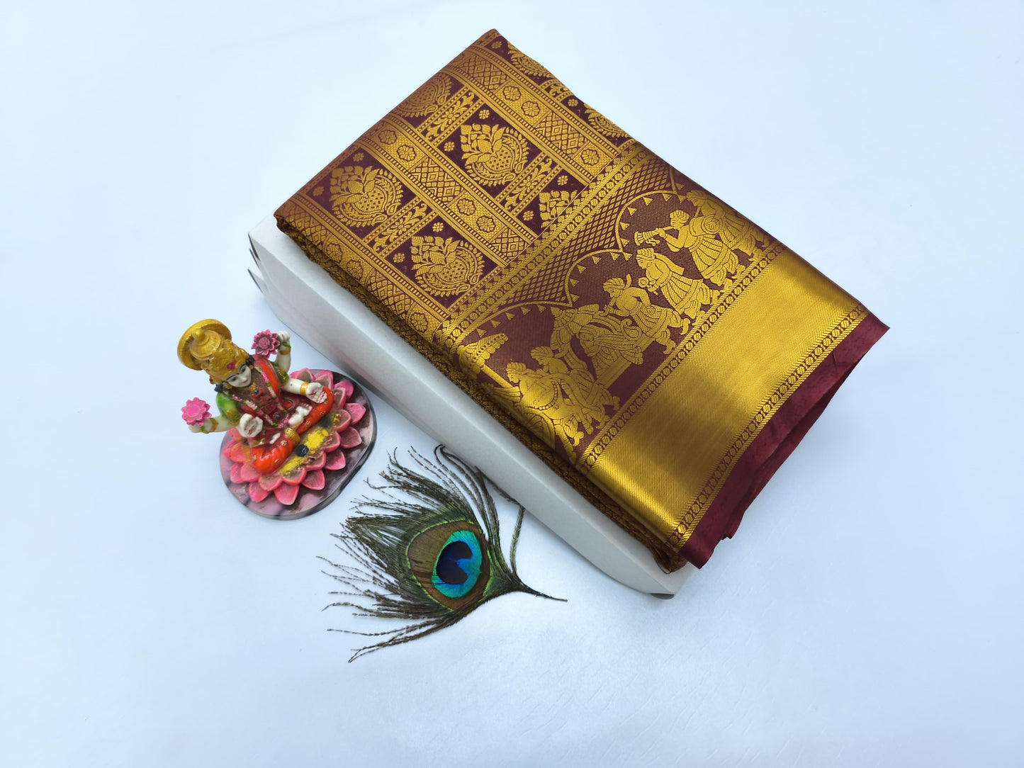 Kanchipuram silk for festival and occasion - marron with golden Zari boarder