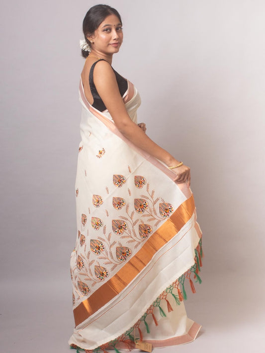 Kerala Cotton with peacock design -heart shape golden boarder